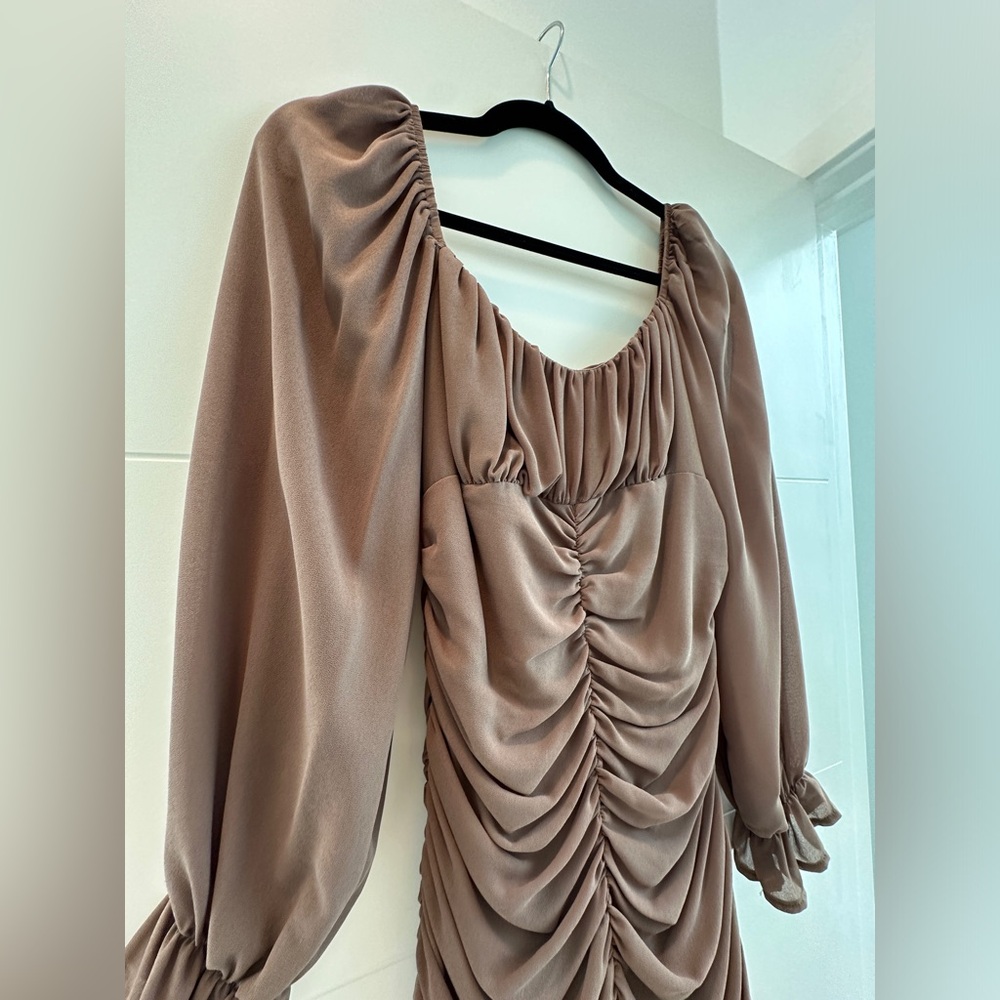 Blush Tan Long Sleeve Ruched Mini Dress | Ruffle Hem | Formal Party | Size M - Picture 6 of 10